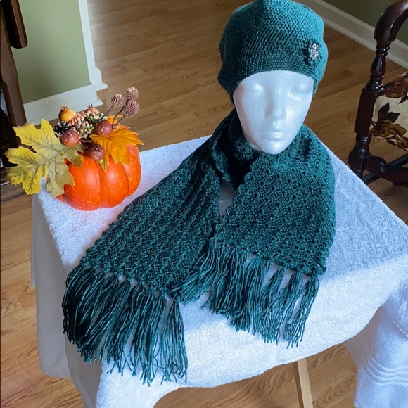 Nanas Loving Stitches Accessories - NEW!!!  CROCHETED HAT & SCARF